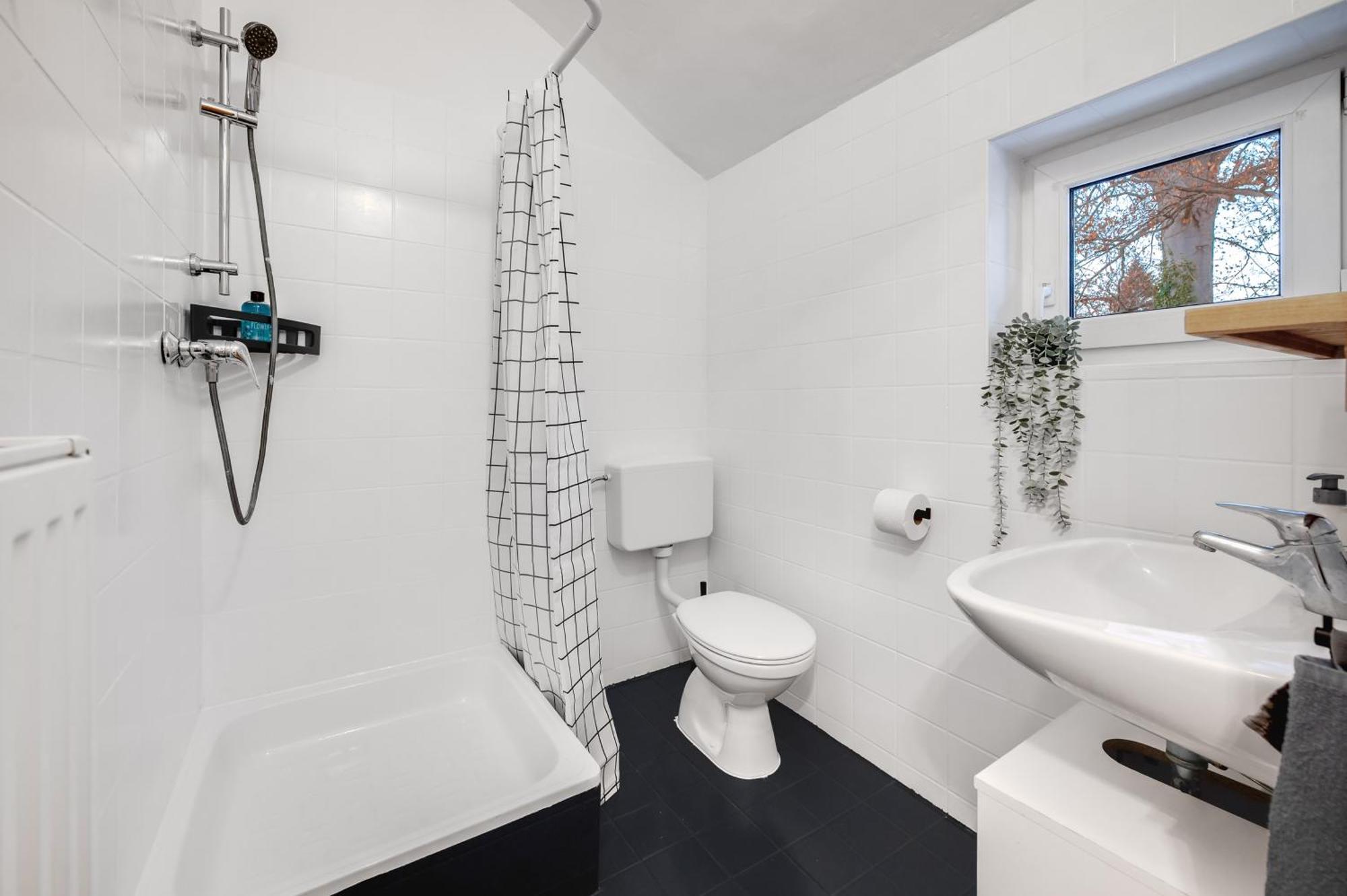 Ruhige Oase In Der Naehe Von Parkanlage Und Krankenhaus Graz Extérieur photo